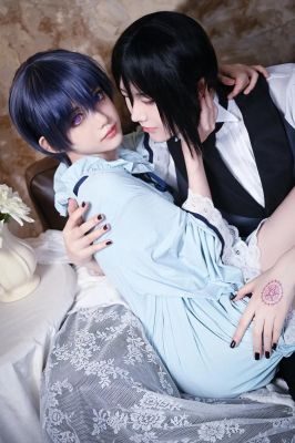 《黑执事》里夏尔对塞巴斯蒂安是什么感情?
